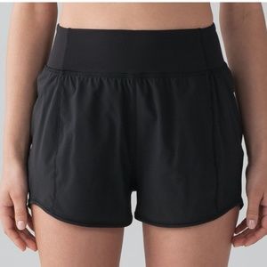 Lululemon Lean In Short (2") 🍋